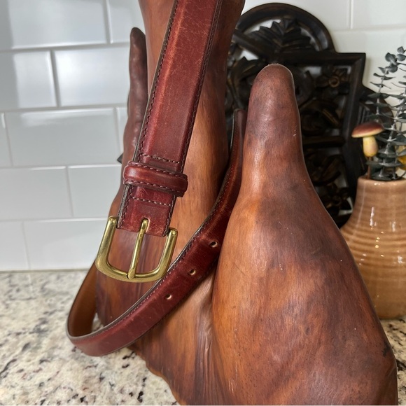 Vintage LL Bean Men's Brown Leather Belt - Picture 5 of 6